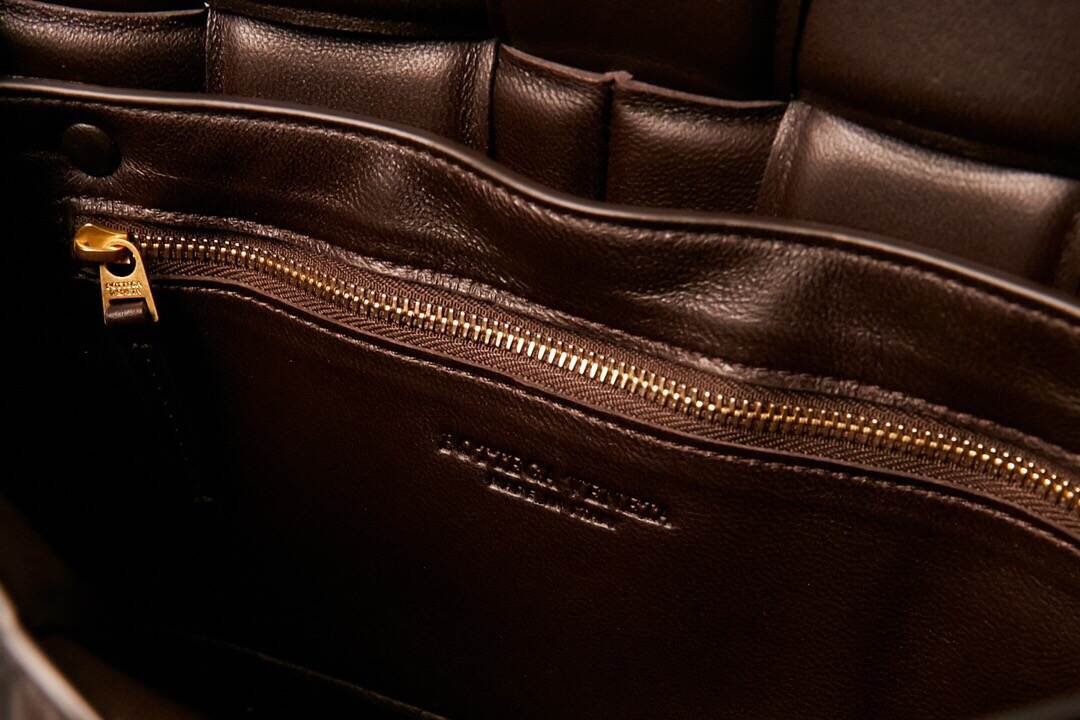 21033159_detail_5