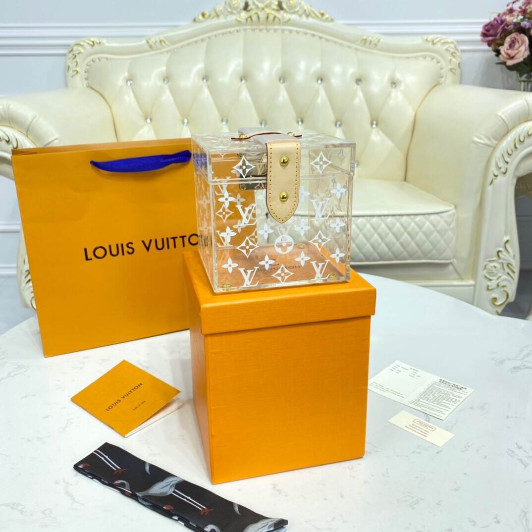 21070732_detail_2