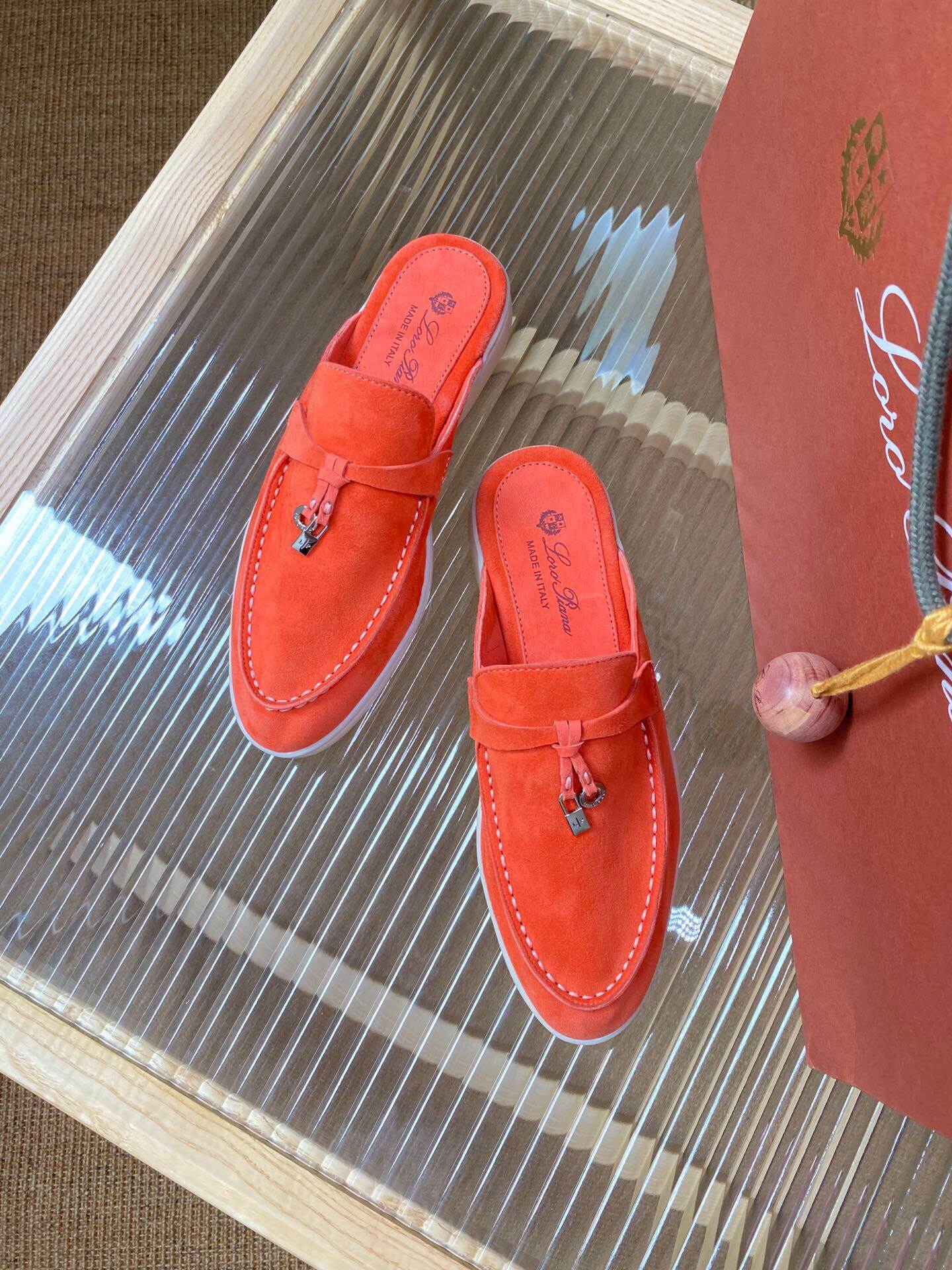 21092919_detail_1