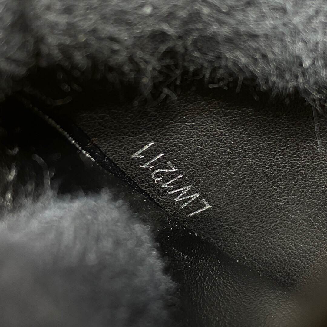 21121032_detail_4