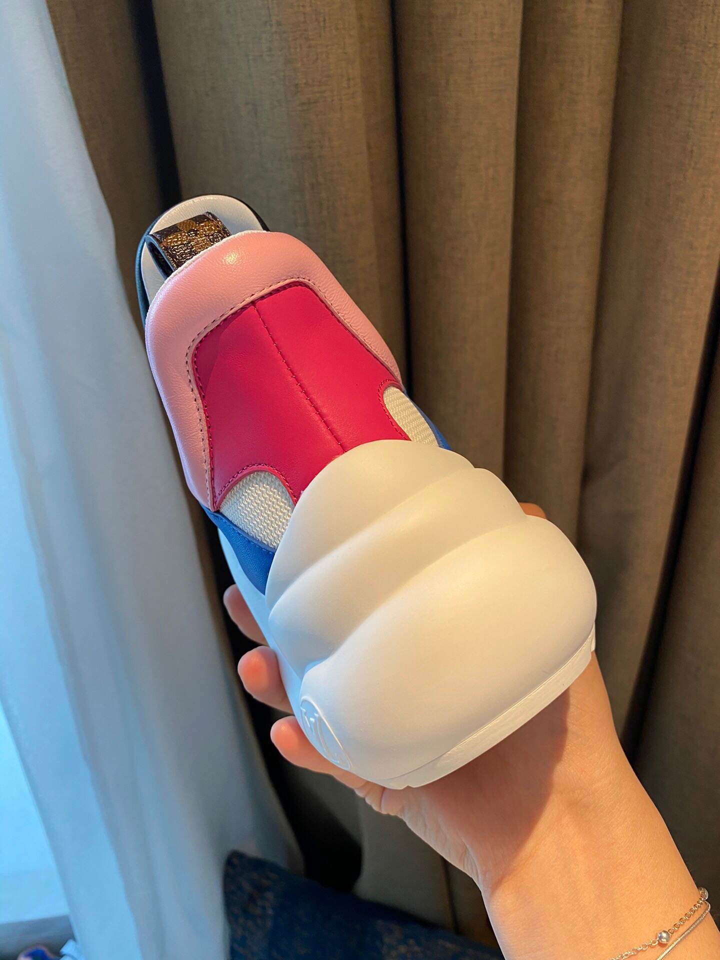22022119_detail_3