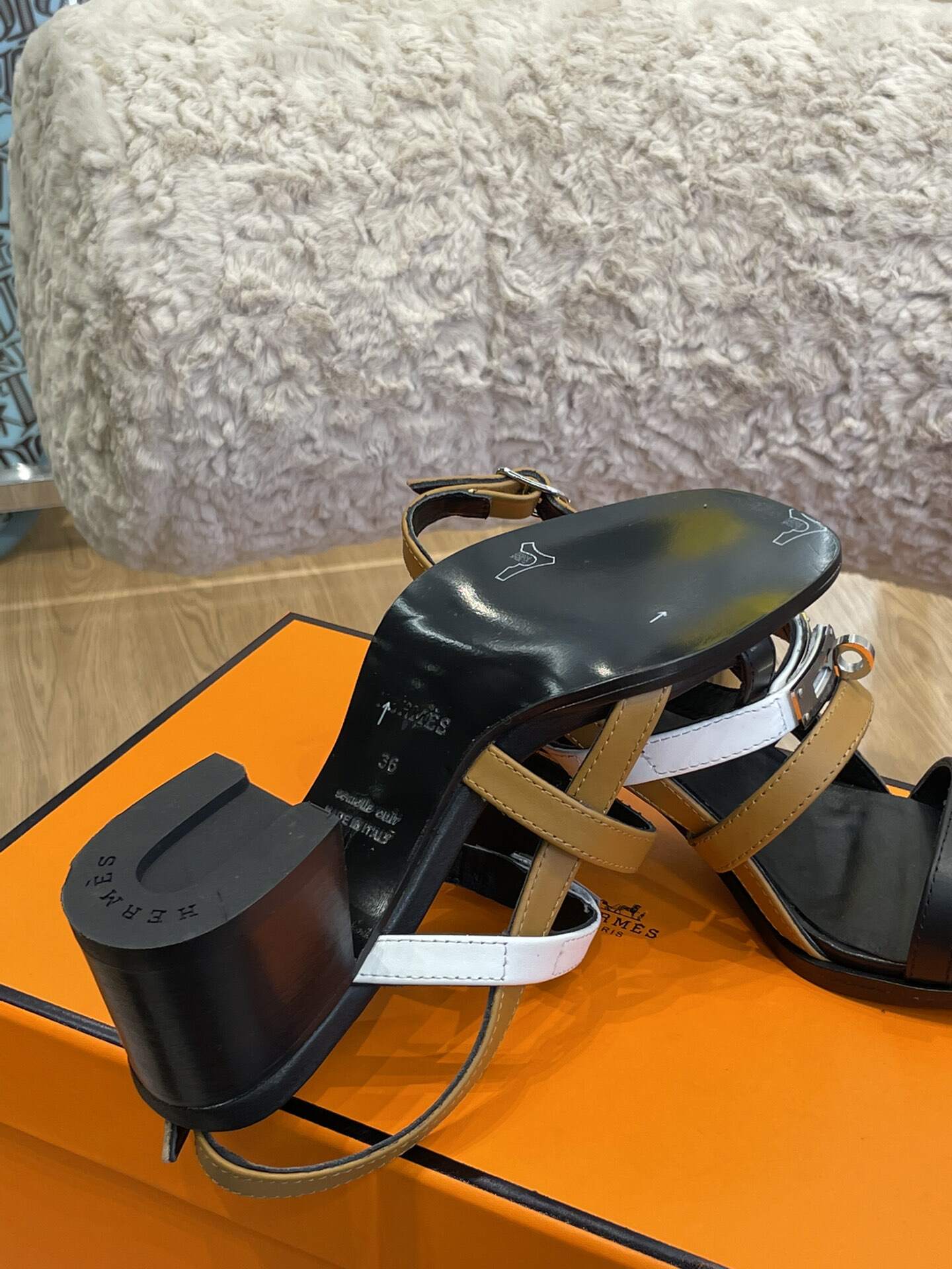 220322128_detail_8