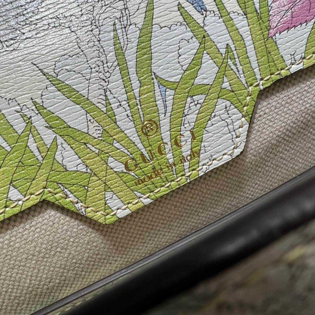 22061428_detail_7