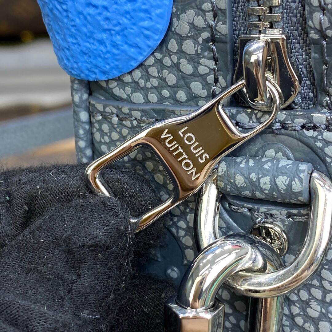 23030432_detail_7