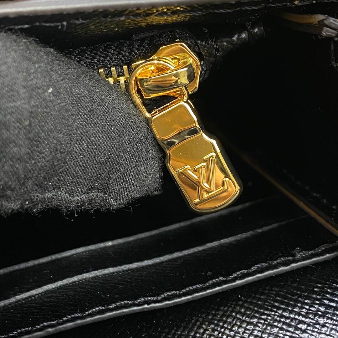 23040332_detail_7