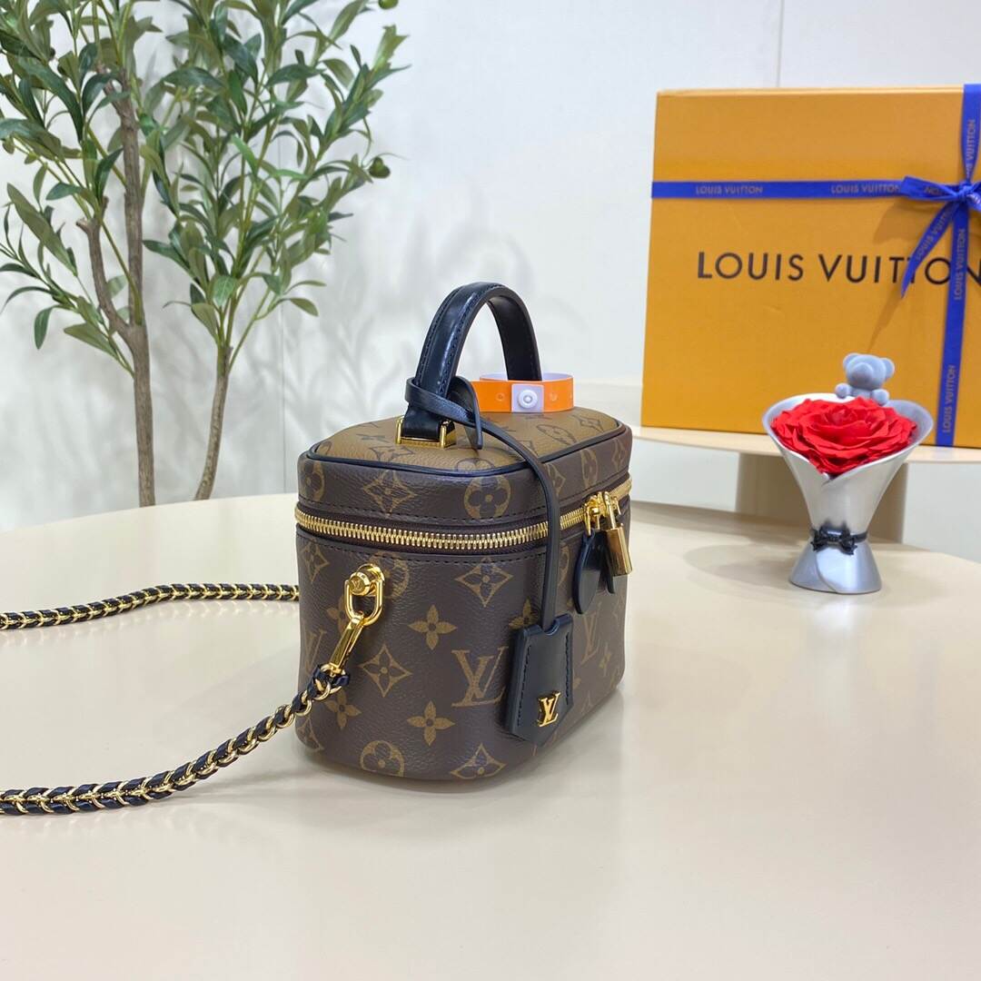 23101032_detail_1