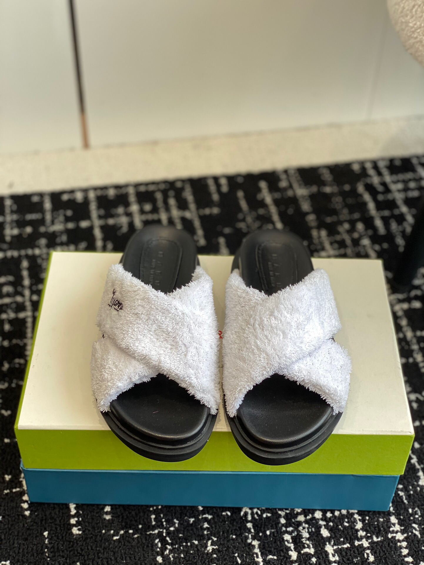 23113012819_detail_0