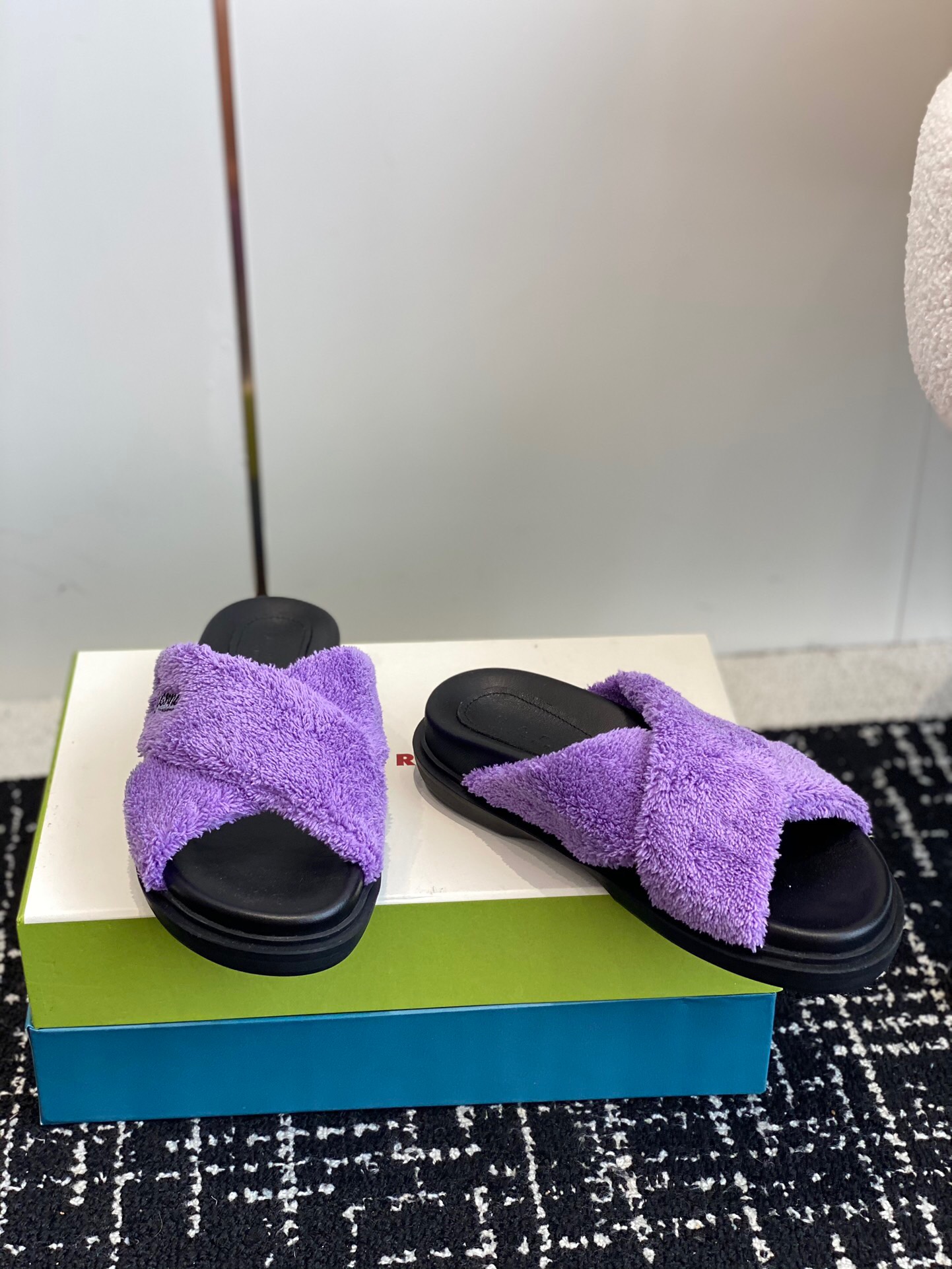 23113012819_detail_2