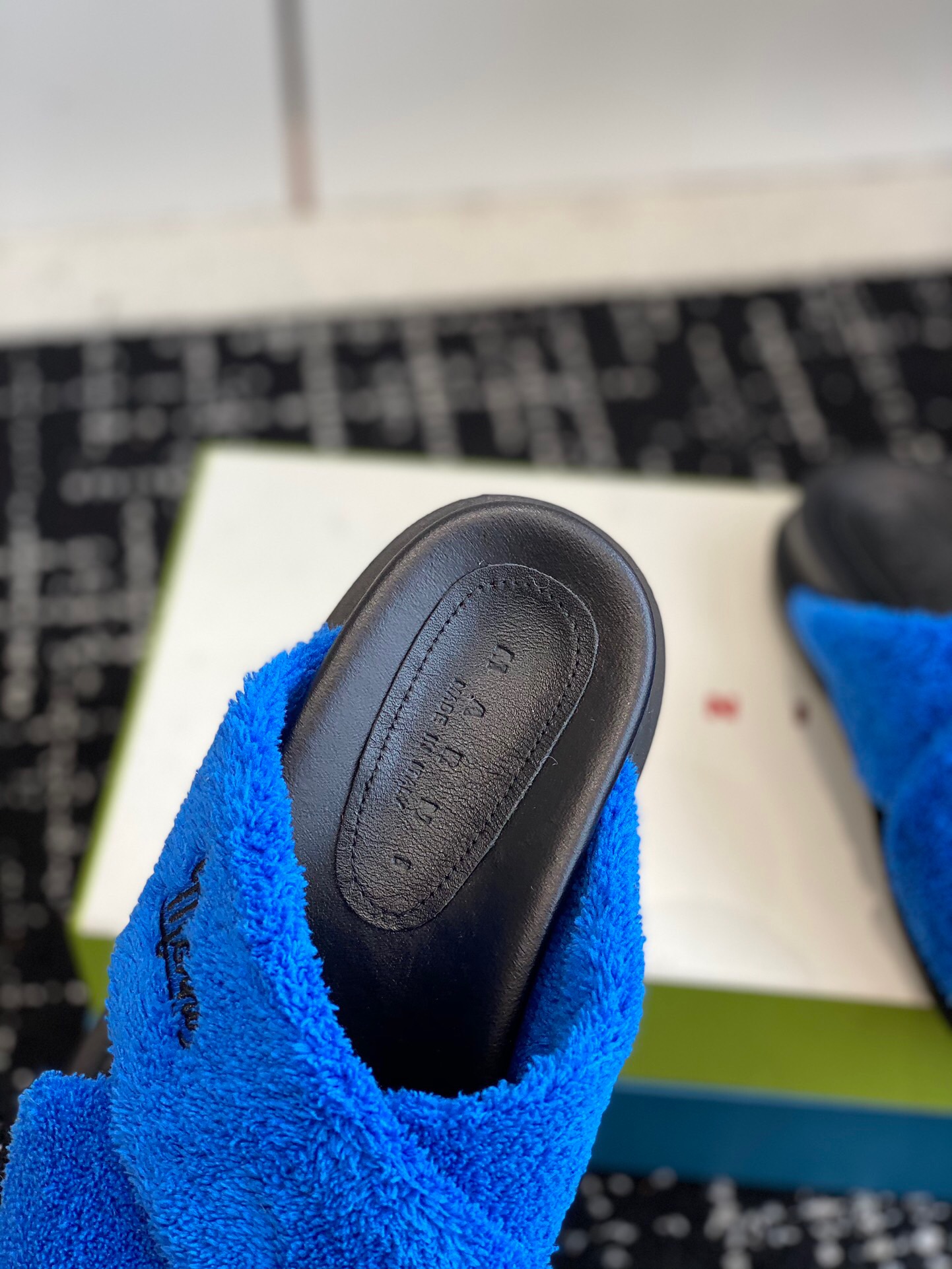 23113012819_detail_7