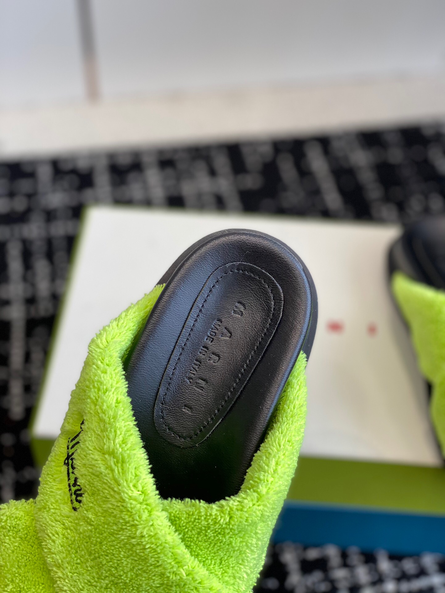 23113012819_detail_7