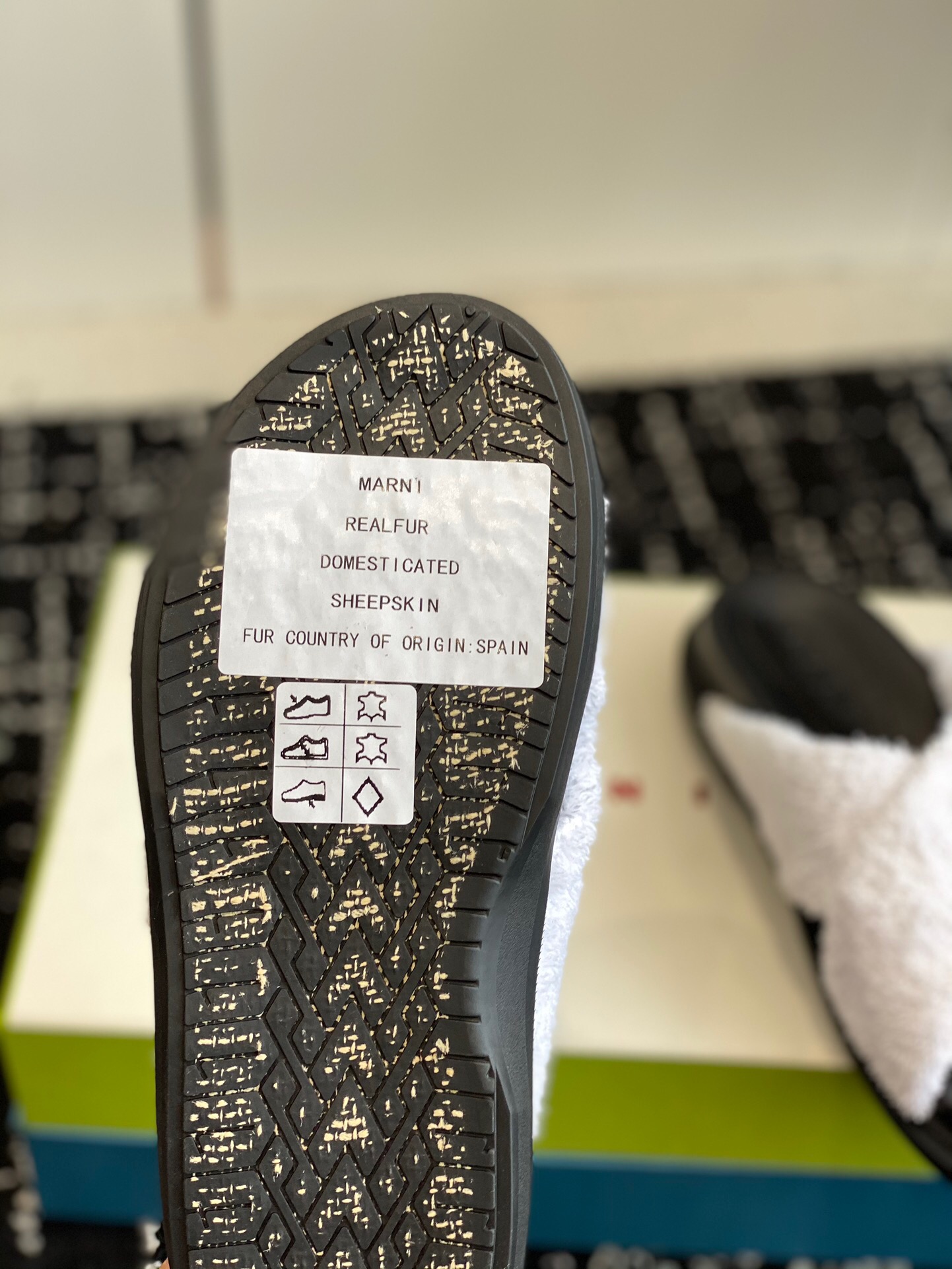 23113012819_detail_8