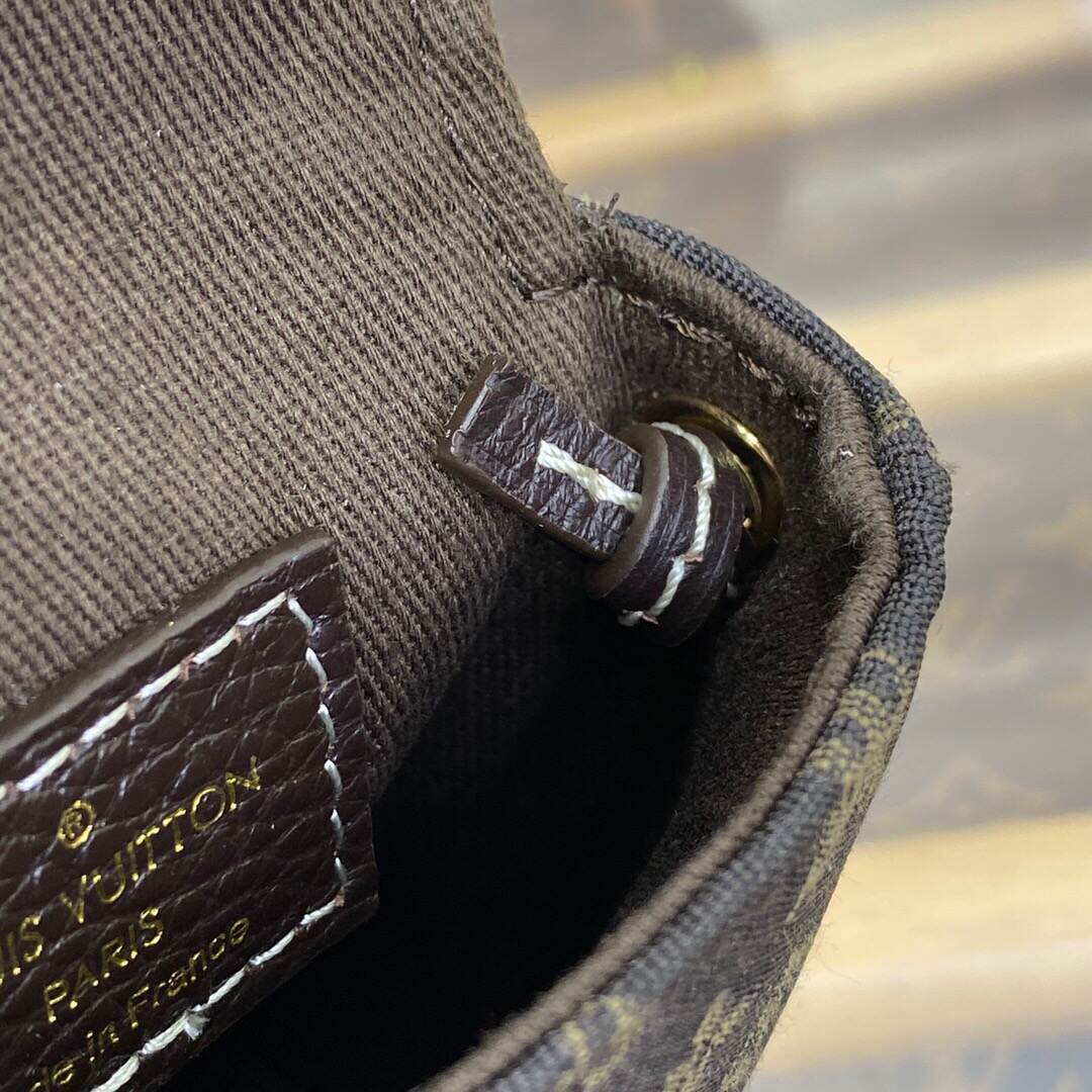 24030432_detail_6