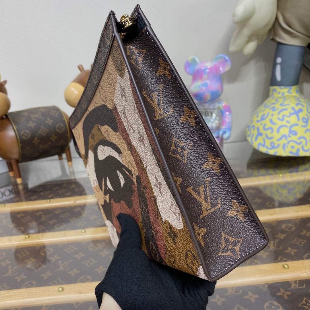 24030532_detail_2