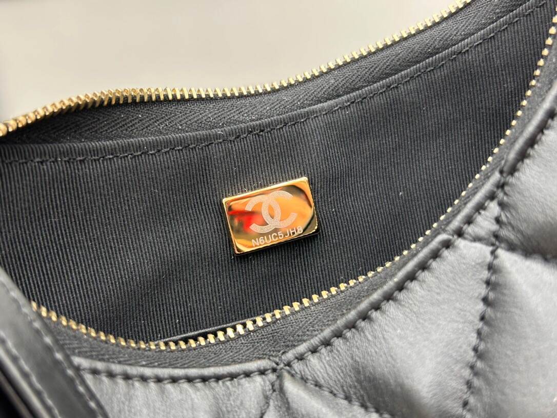 240318193_detail_8