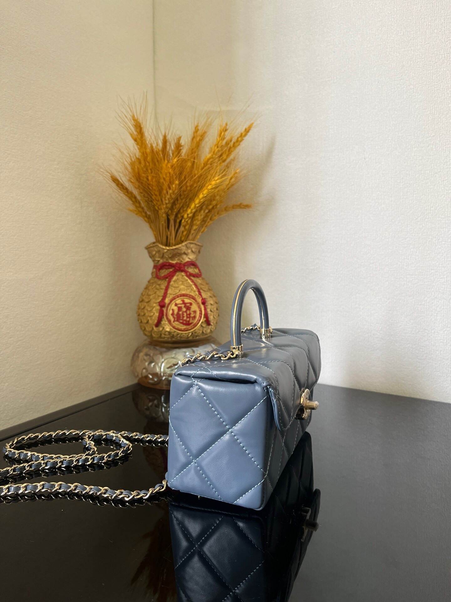 240402193_detail_2