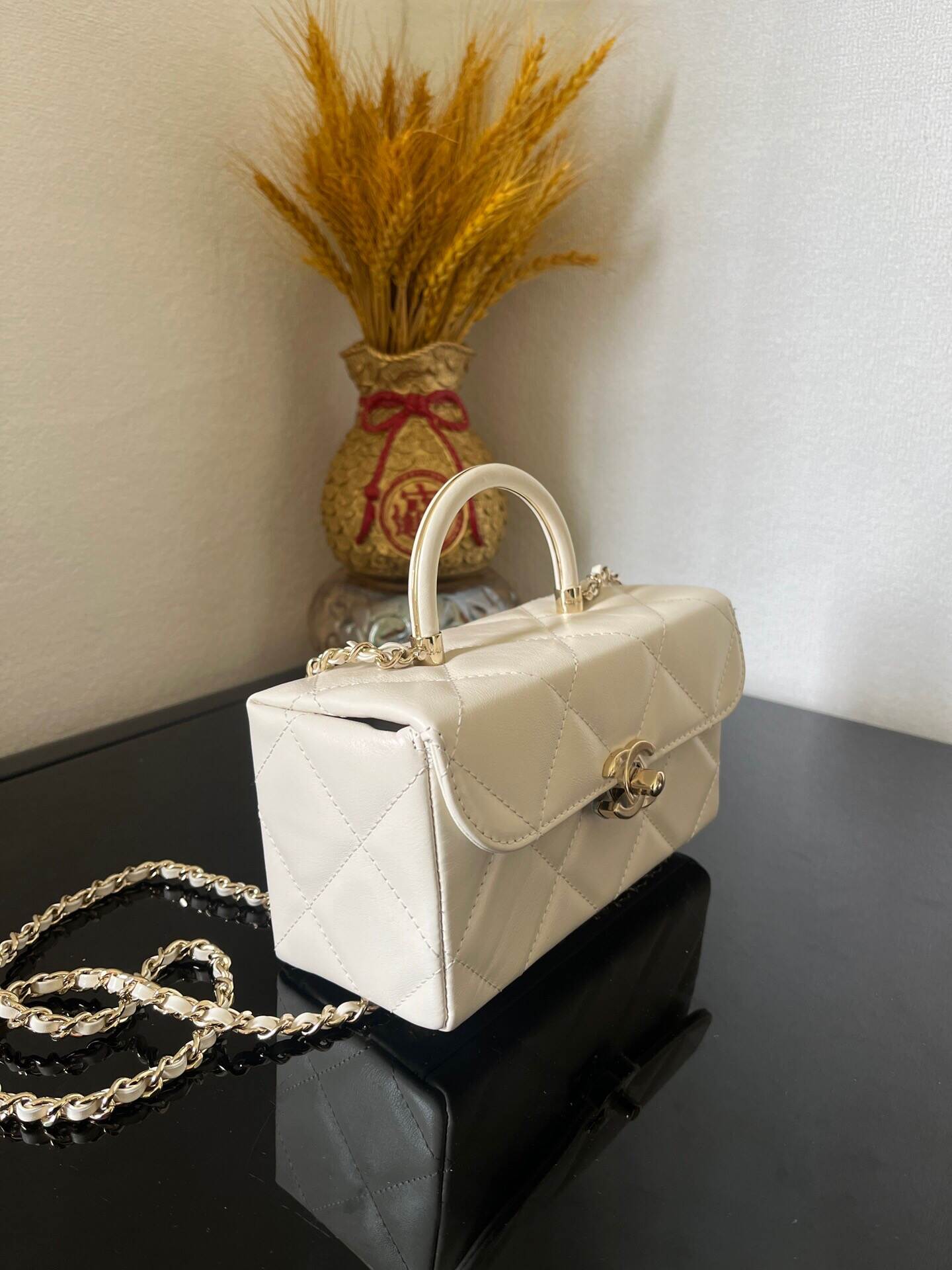 240402193_detail_2
