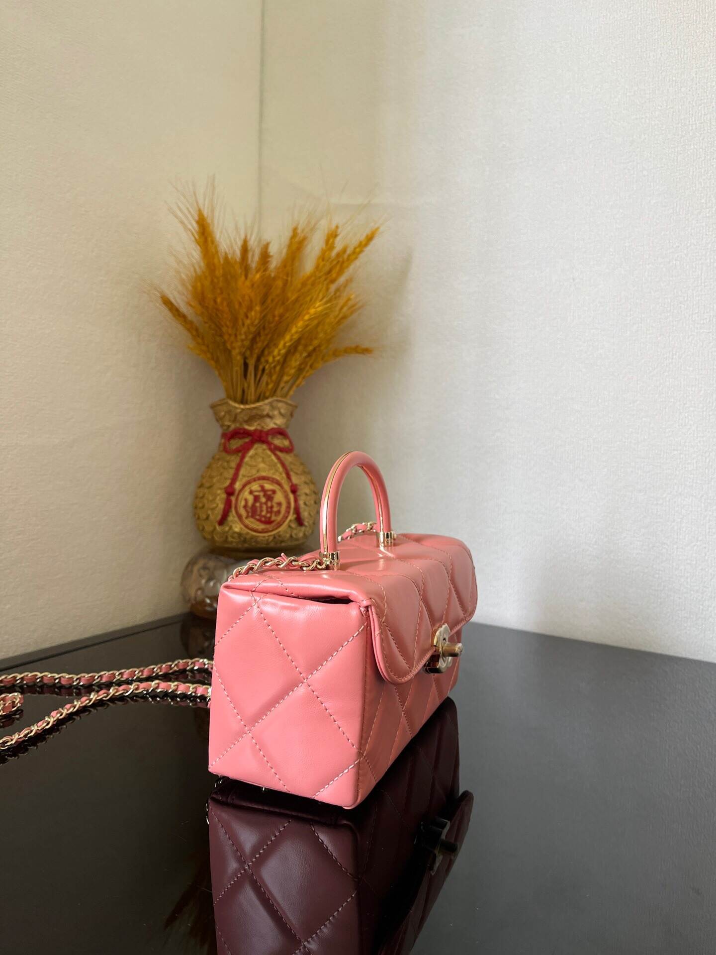 240402193_detail_2