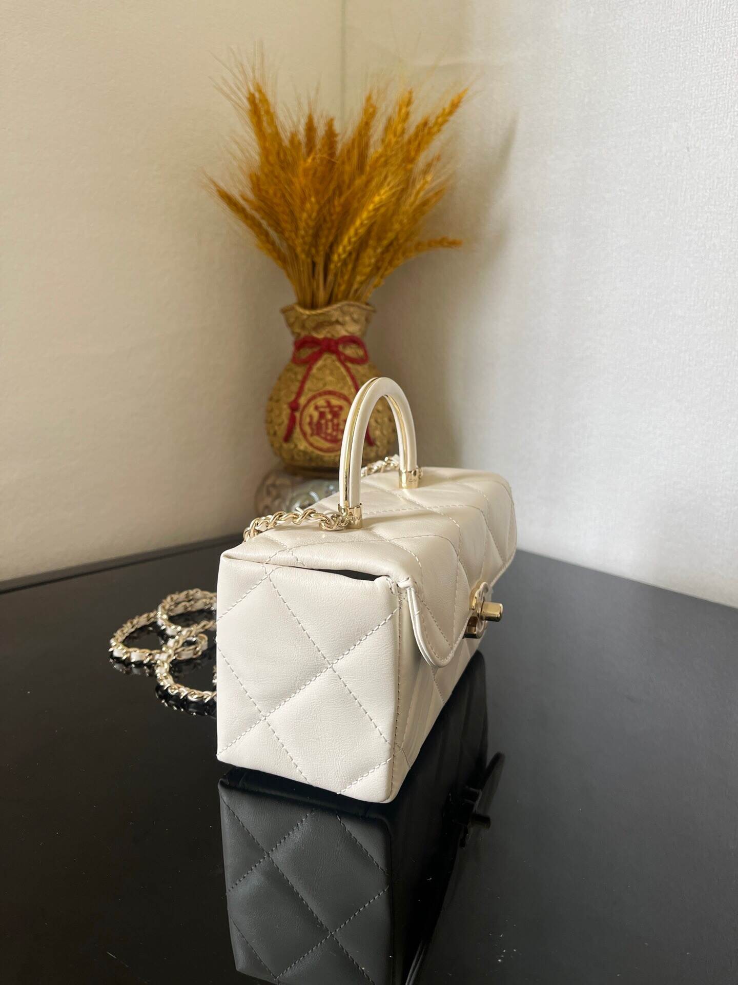 240402193_detail_3