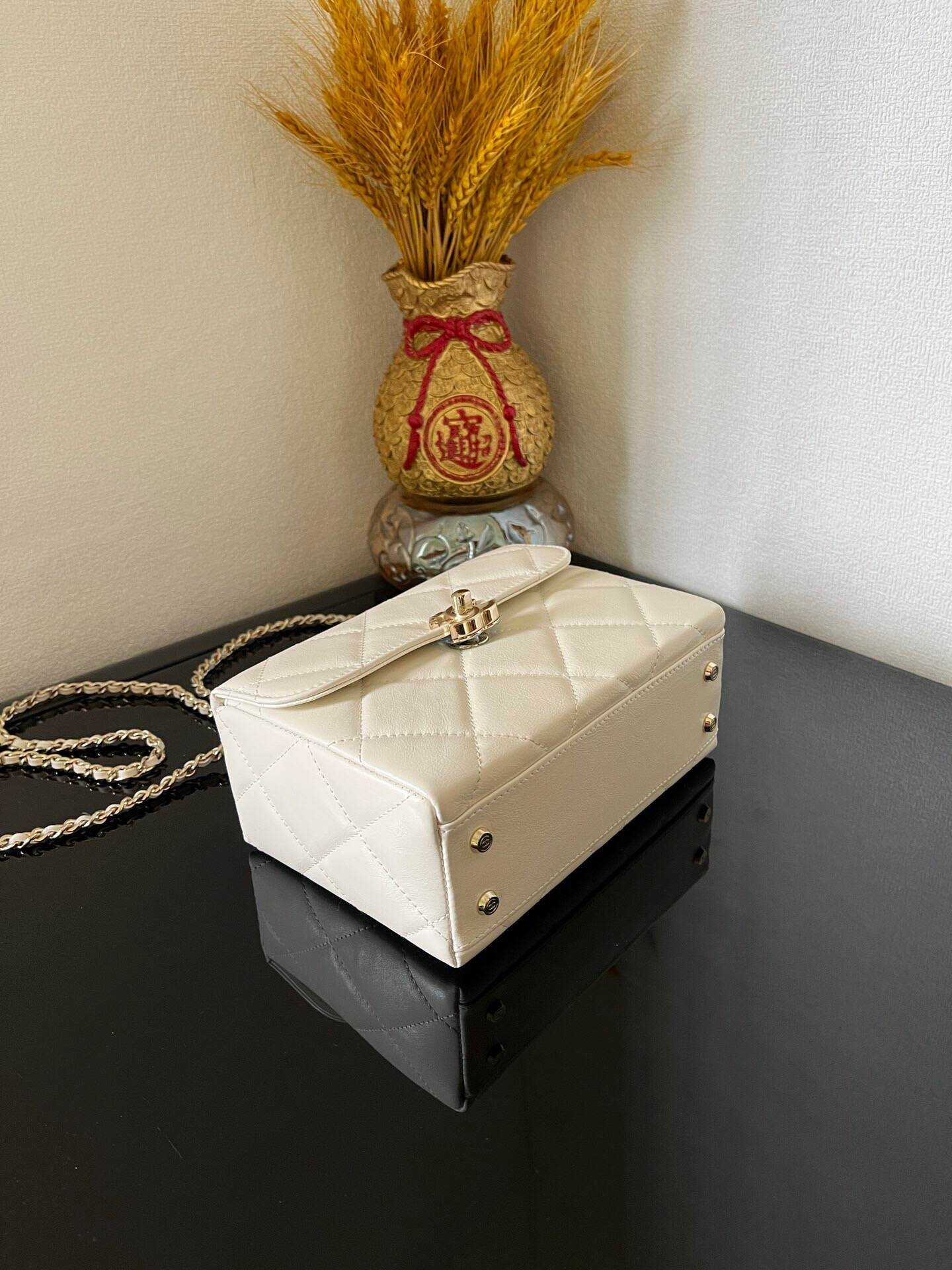 240402193_detail_4