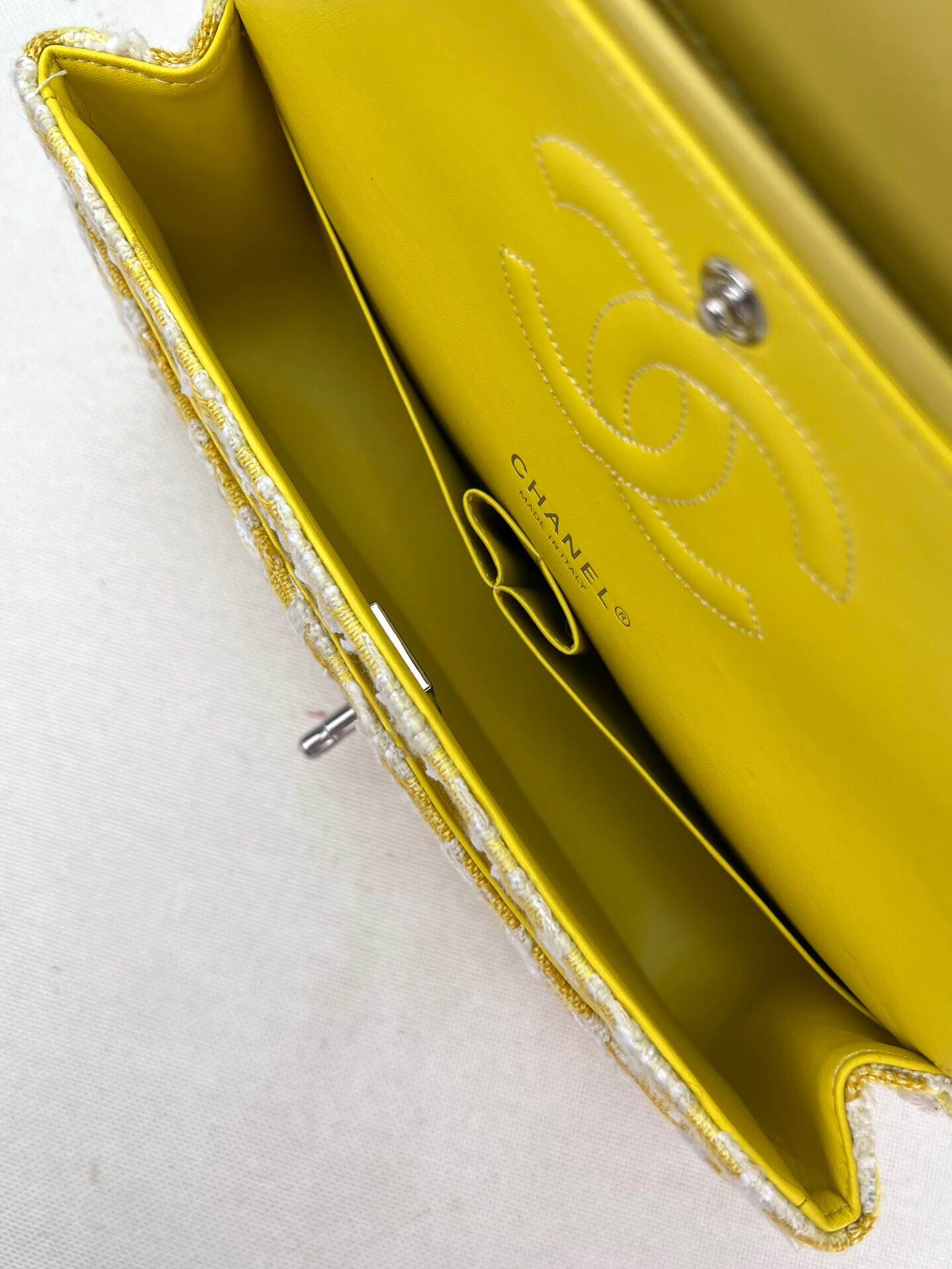 240402193_detail_6