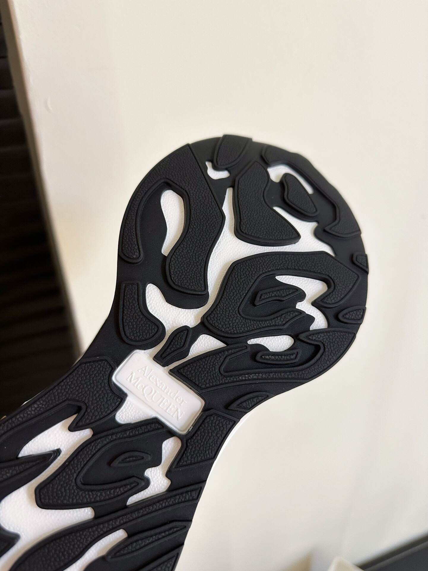 24042419_detail_5