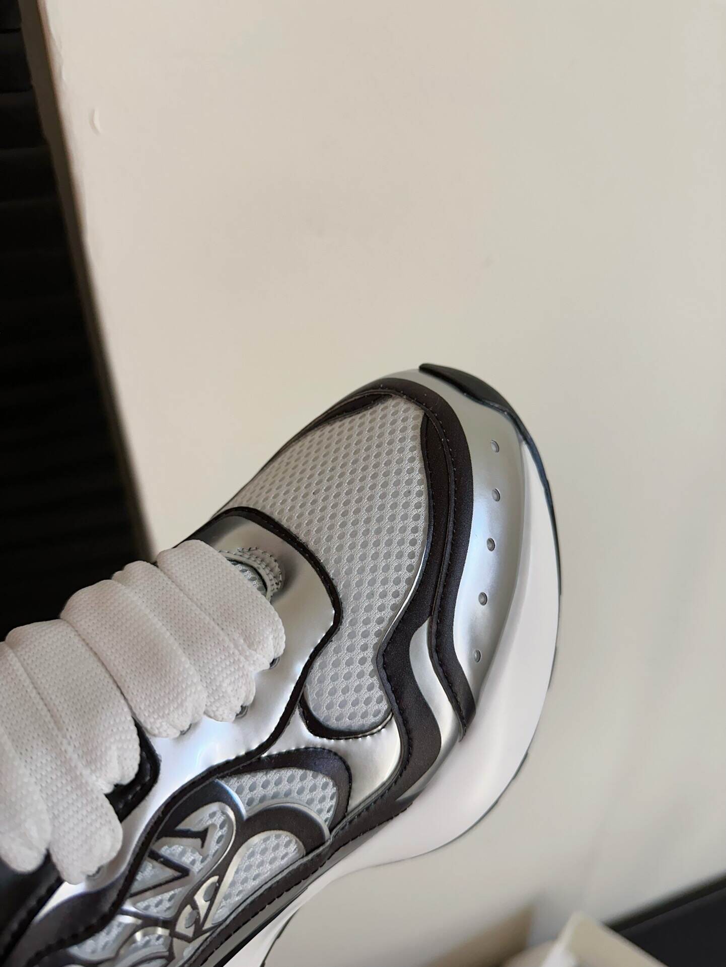 24042419_detail_6