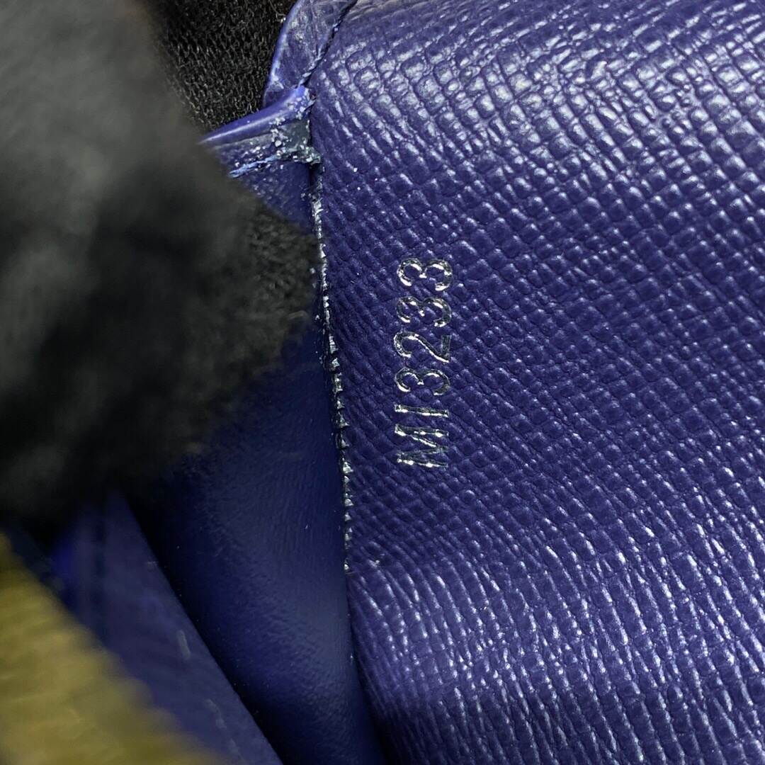 24042632_detail_6