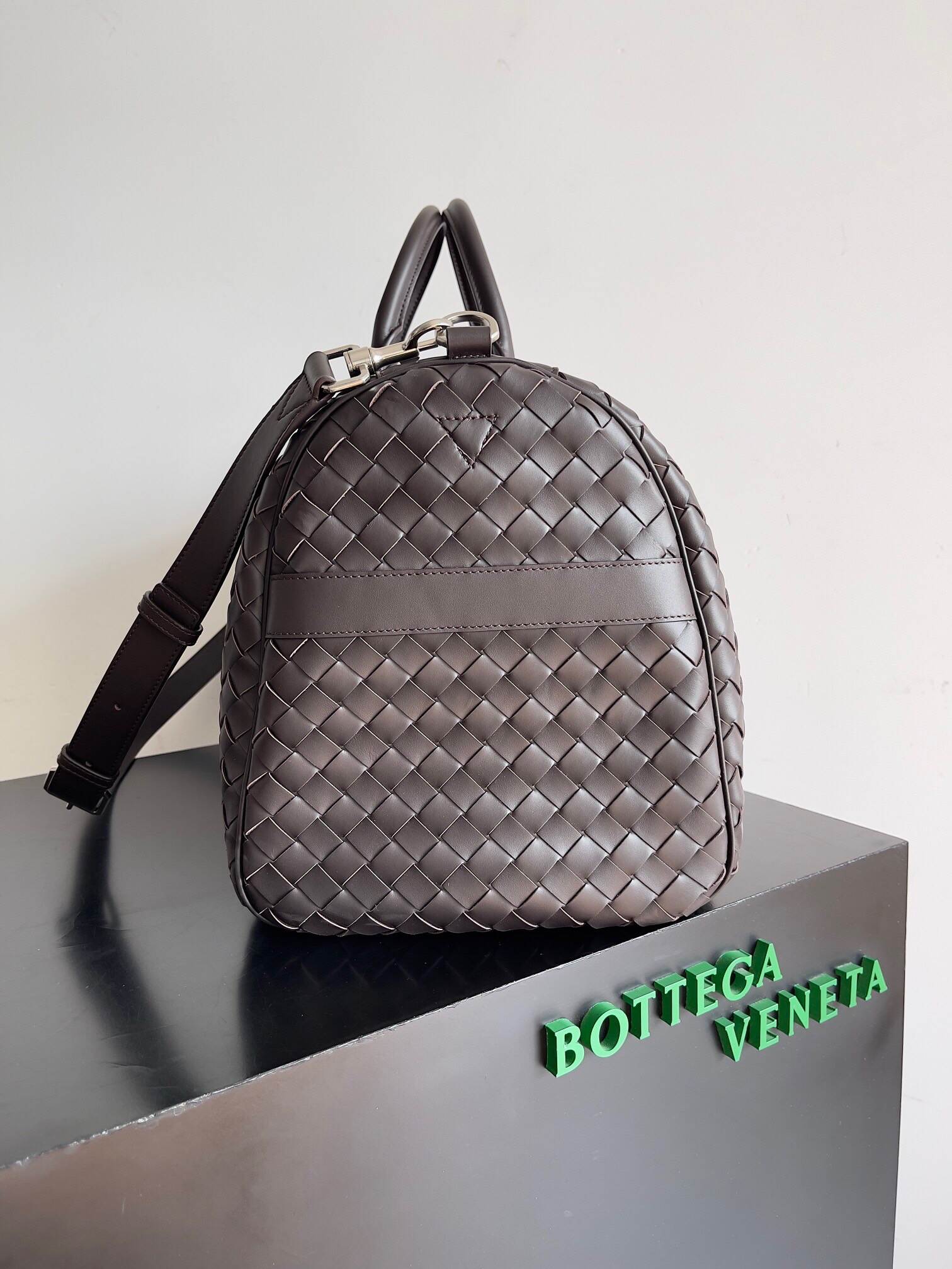 24053059_detail_2