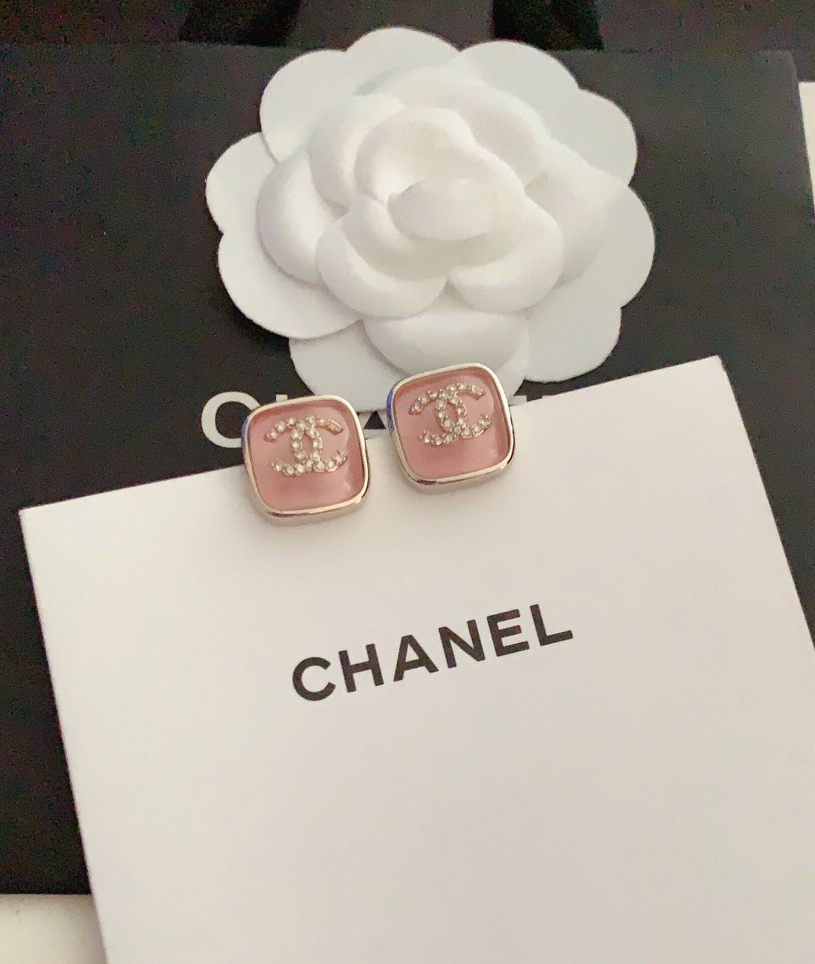 240531208_detail_4