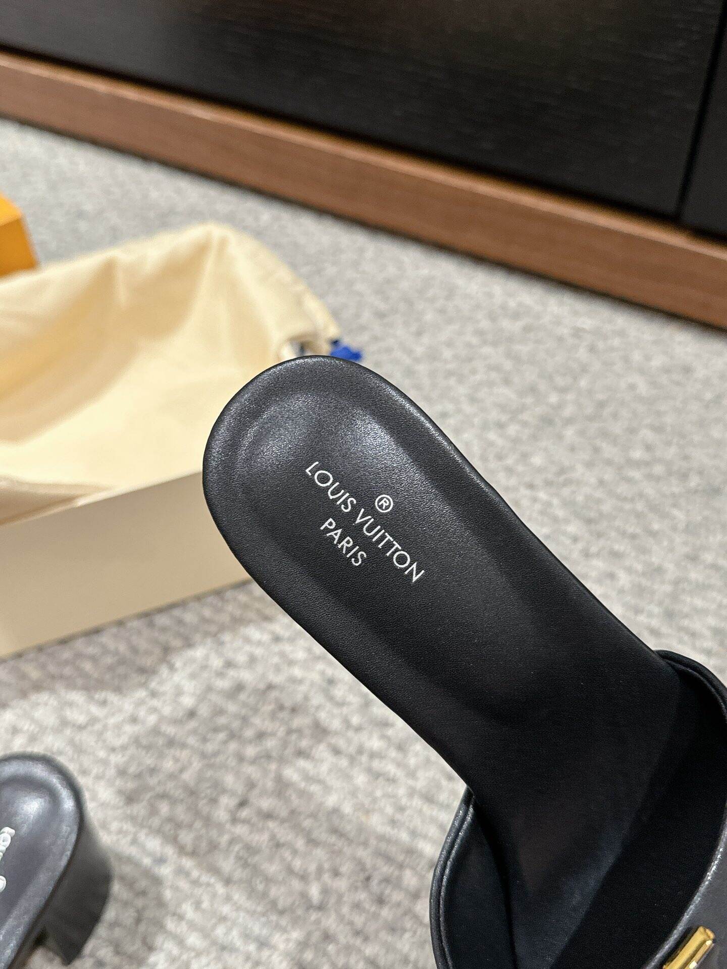 240612128_detail_7