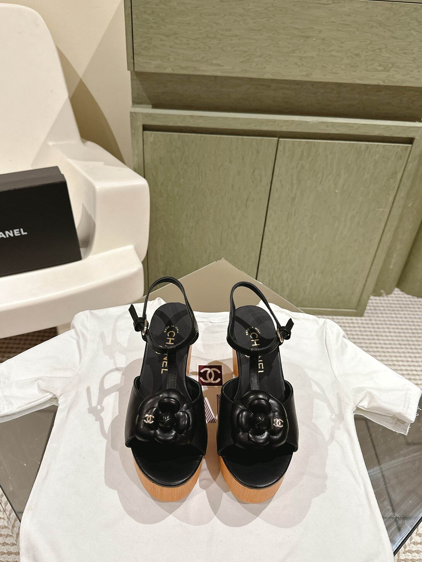 240619128_detail_0