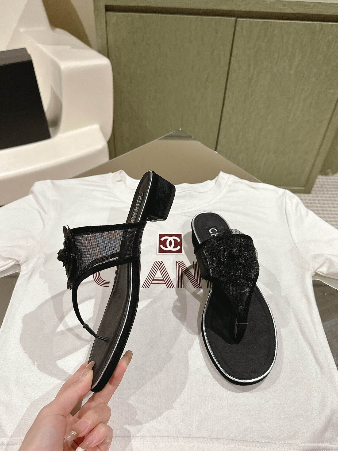 240619128_detail_2