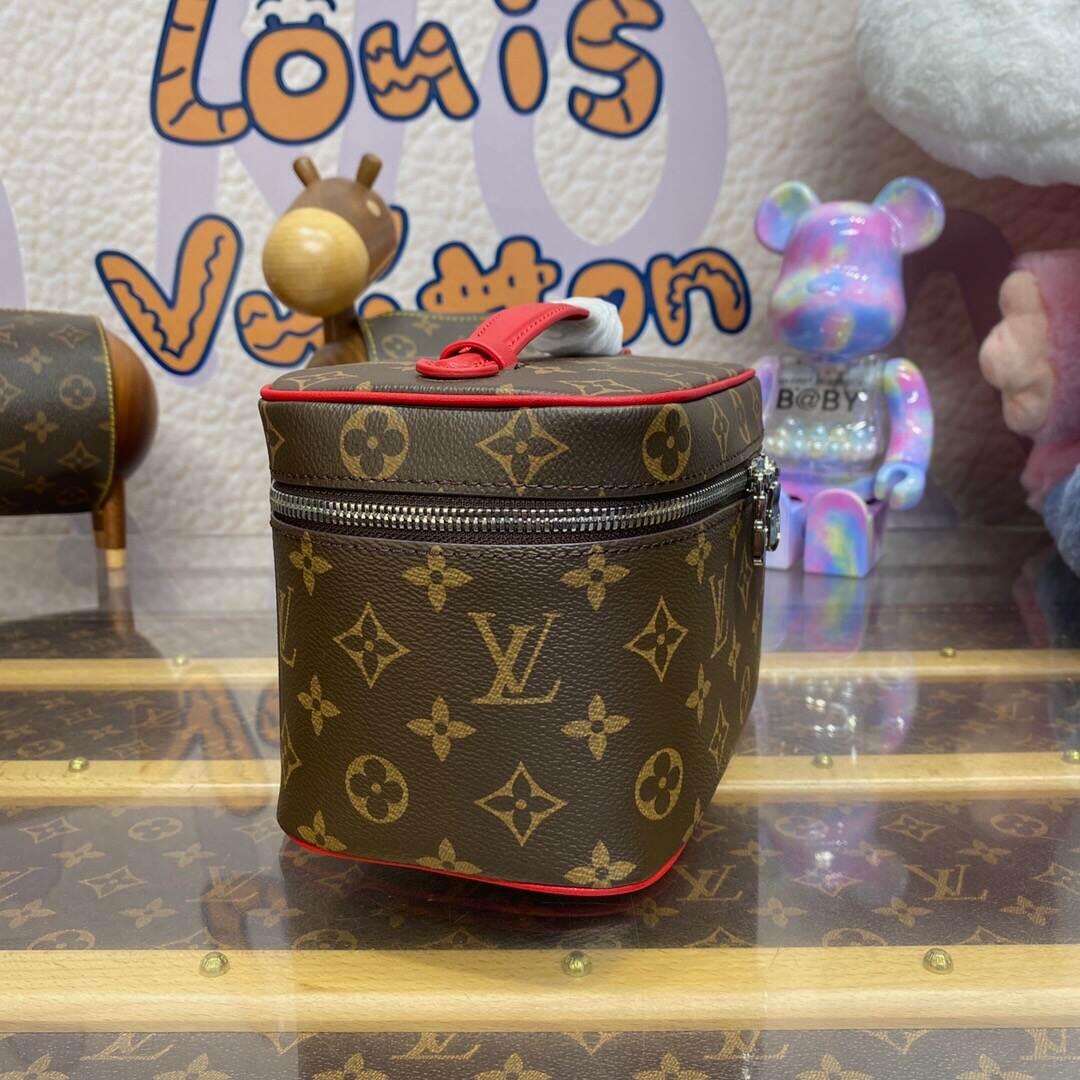 24062132_detail_2