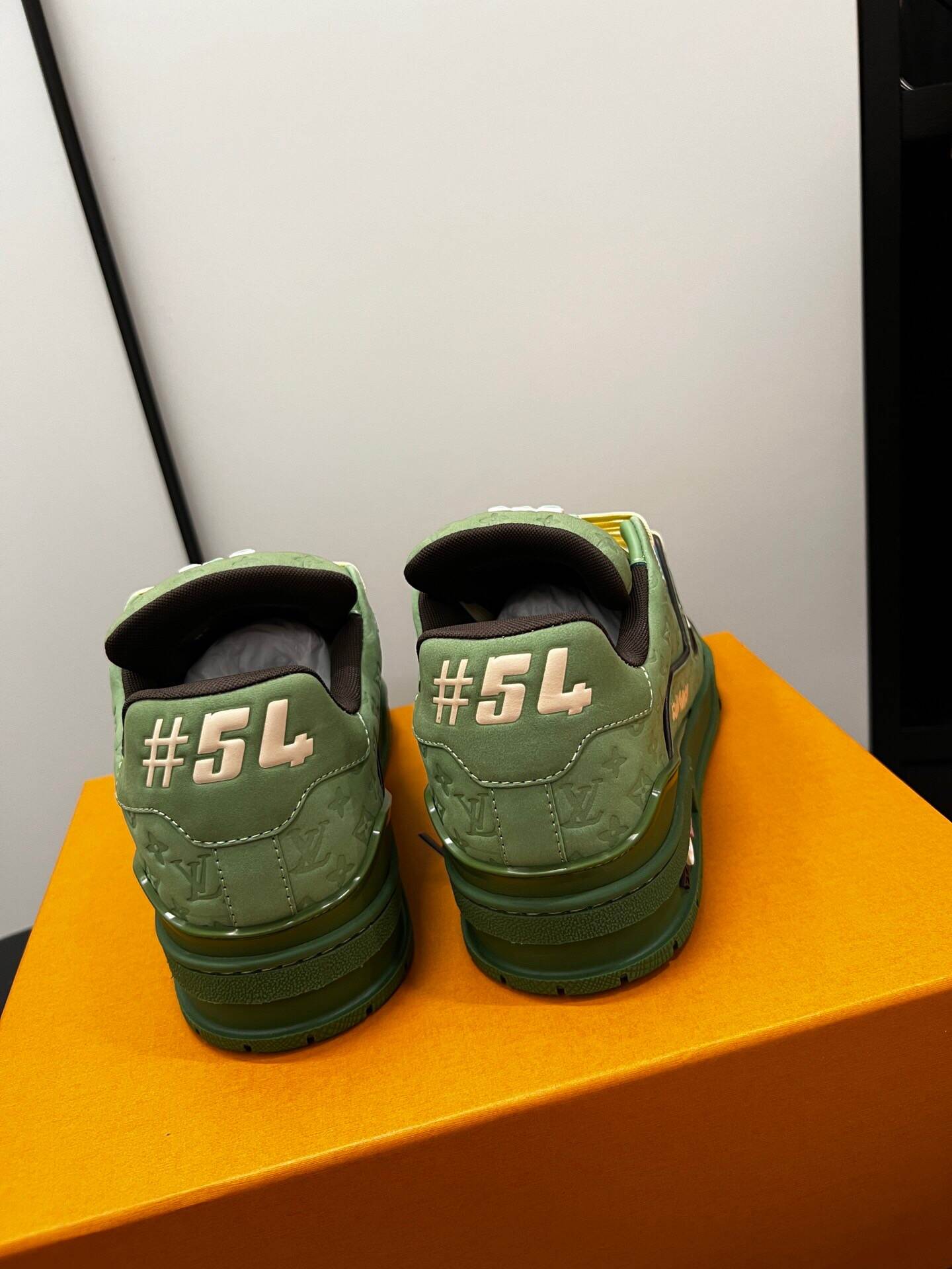 240626128_detail_7