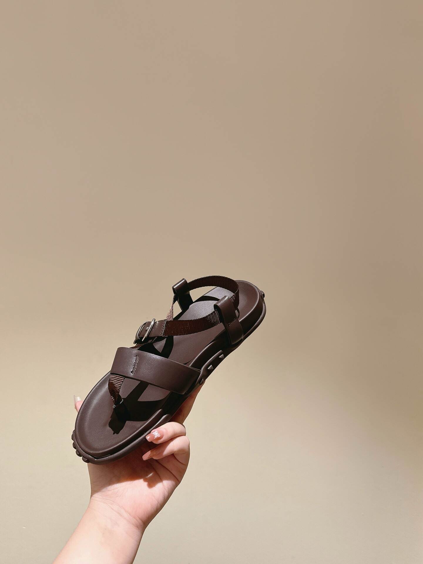 240626128_detail_8