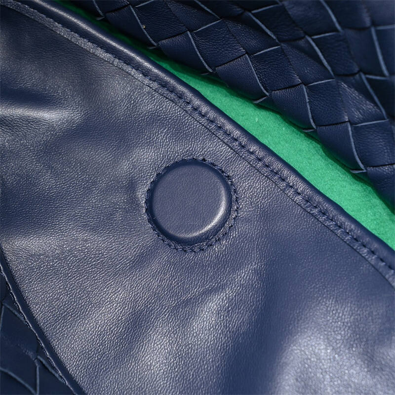 24083059_detail_7