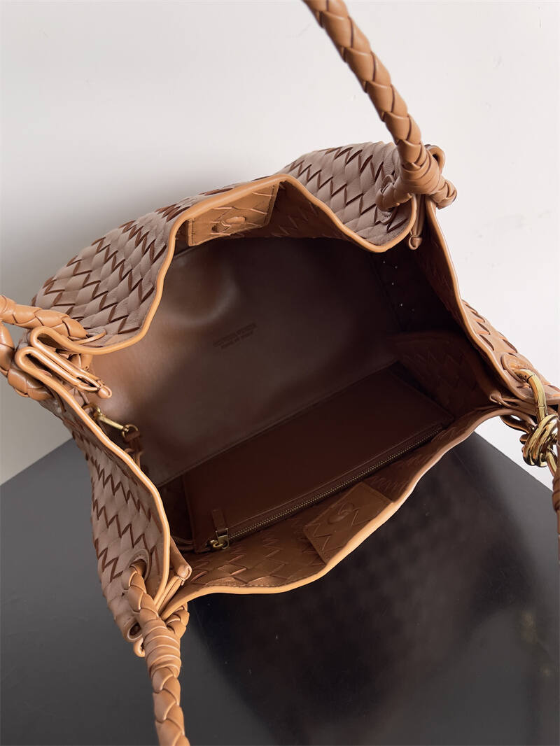 24100259_detail_6