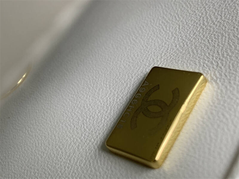 241111193_detail_8