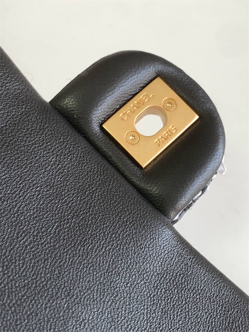 241112193_detail_6