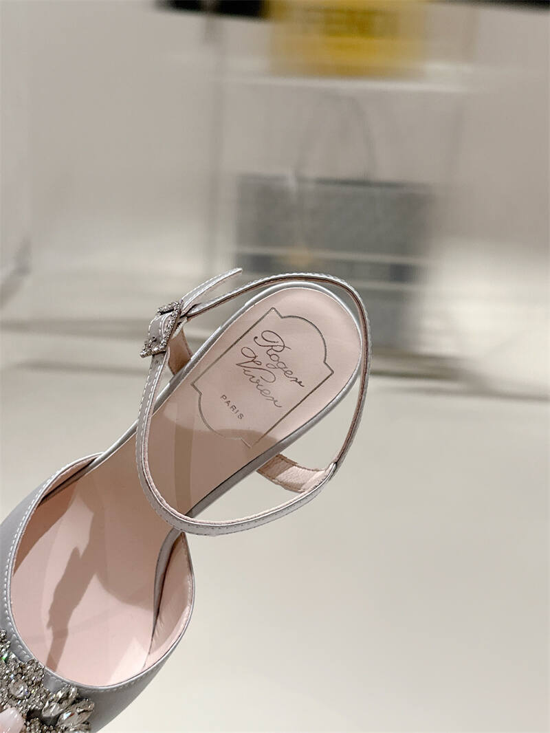 24112519_detail_5
