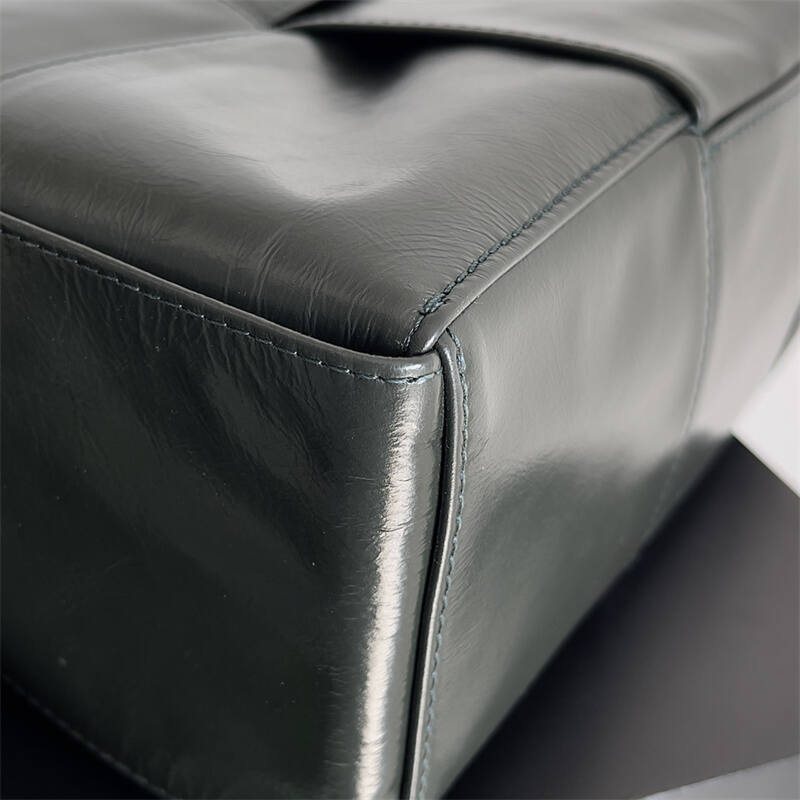 24120259_detail_5