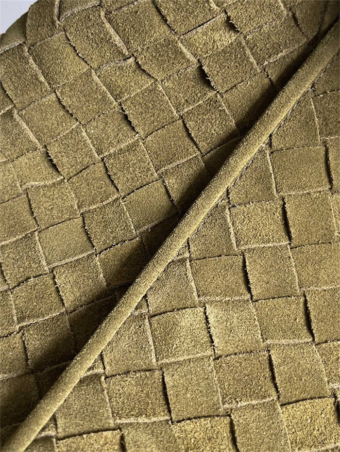 24120659_detail_5