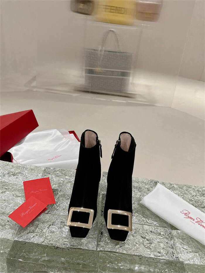 24121019_detail_0