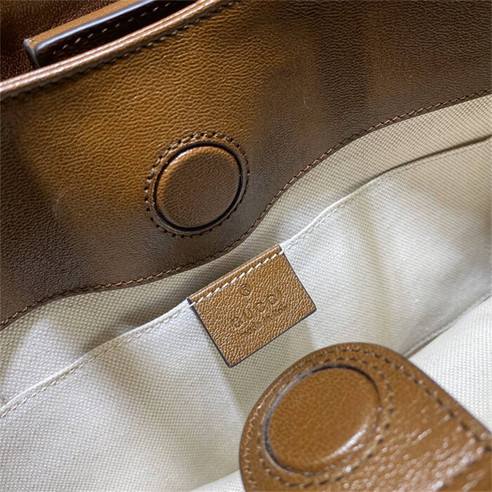 24121428_detail_8