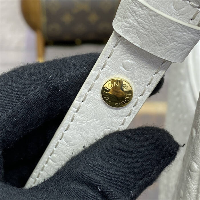 24123032_detail_6
