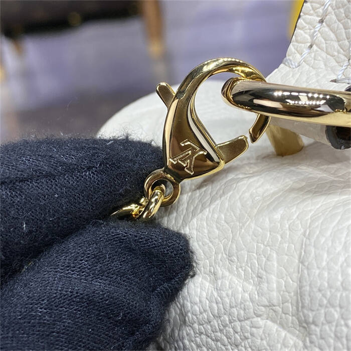 25010932_detail_6