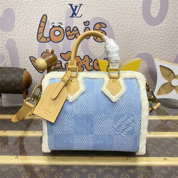 25011232_detail_0