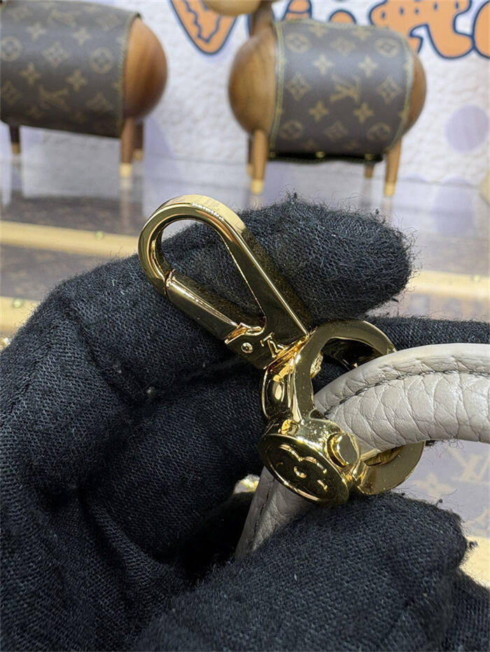 25011232_detail_5