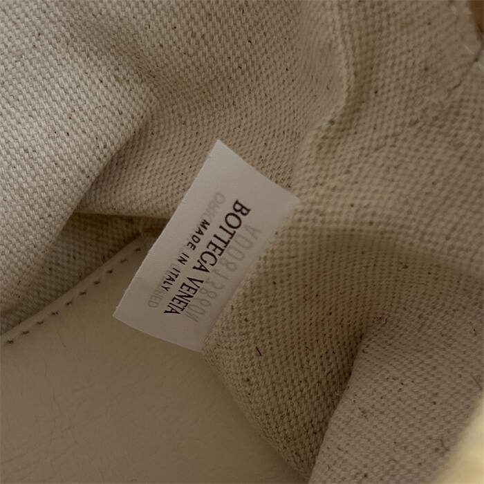 25031759_detail_8