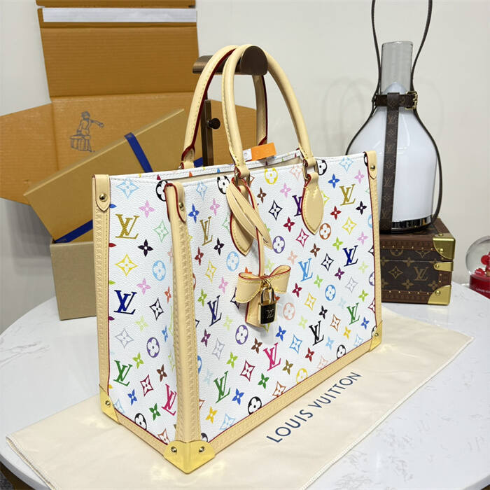 25051032_detail_1